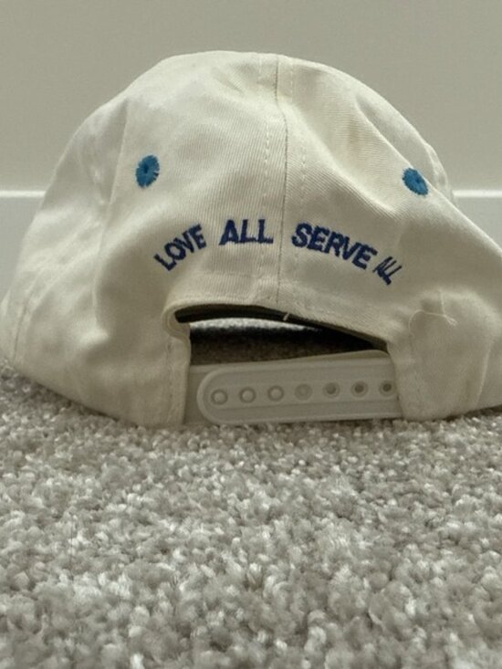 Vintage Hard Rock‎ Cafe Orlando Florida "Love All Serve All" White Snapback Hat - Picture 2 of 2